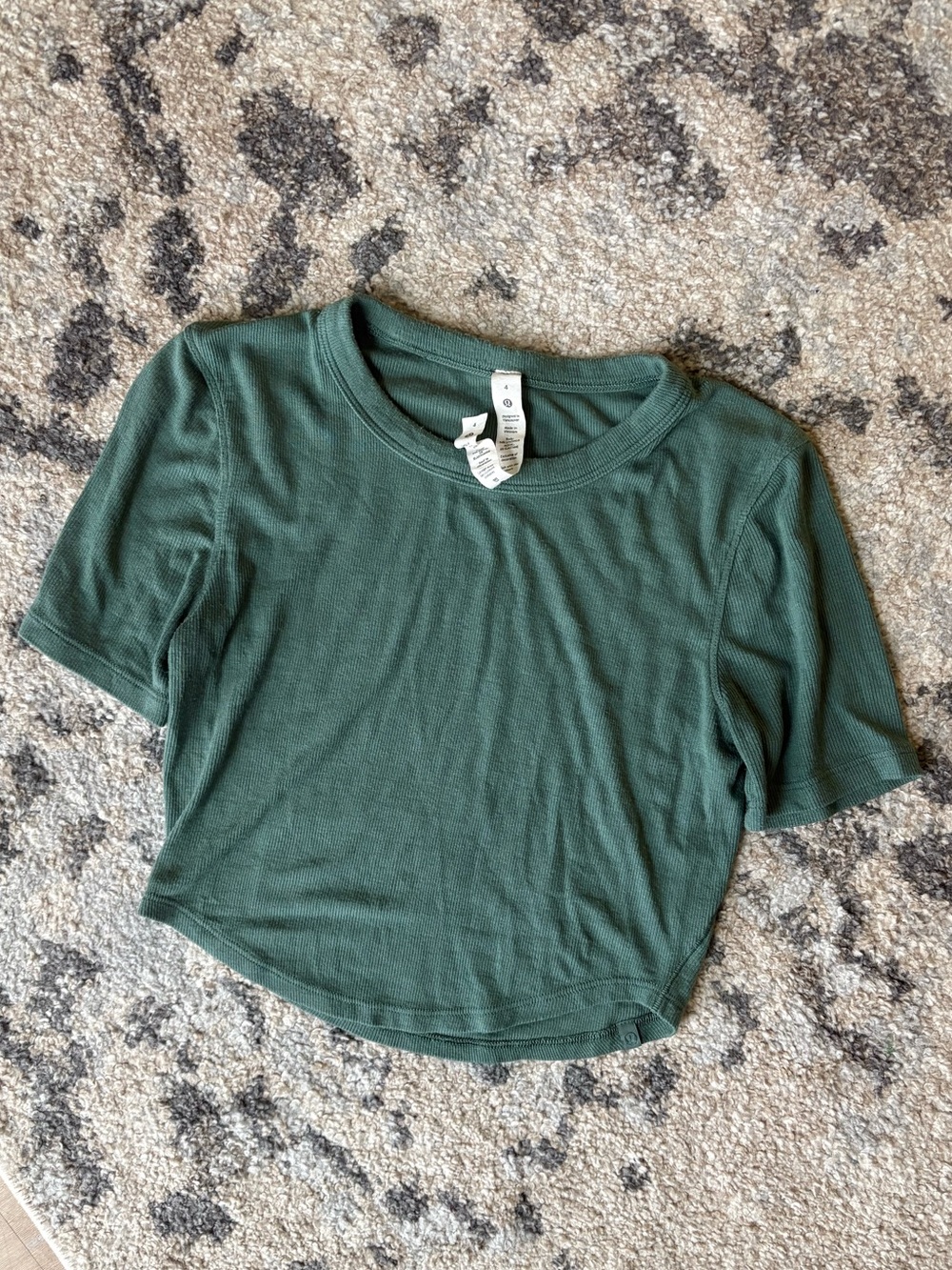 lululemon athletica Teal Green Cropped T-Shirt
